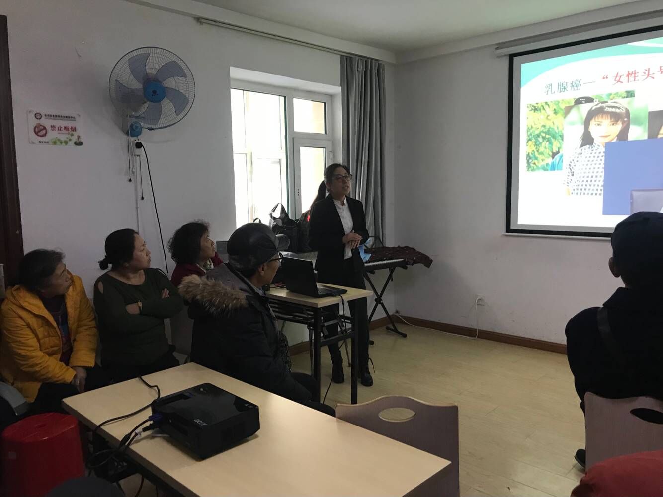 940d41612a859d113cd4a8f56272fb9c.jpg 女.jpg