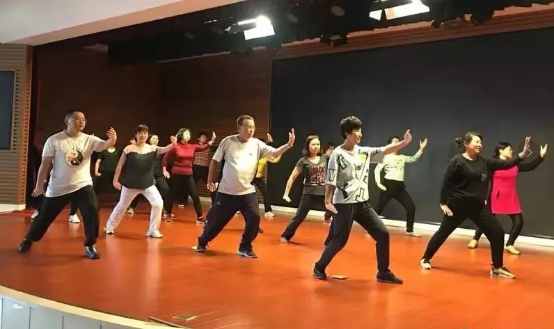 ac313bfc0b1b020c3f2134b9c9bc6aa4.jpg 640.webp (1).jpg